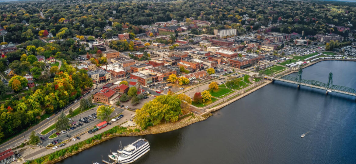 aerial-view-twin-cities-suburb-stillwater-minnesota